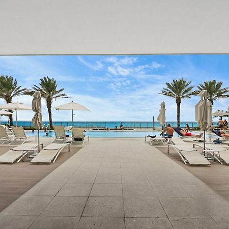 Monte Carlo Miami Suite Маями Бийч Екстериор снимка