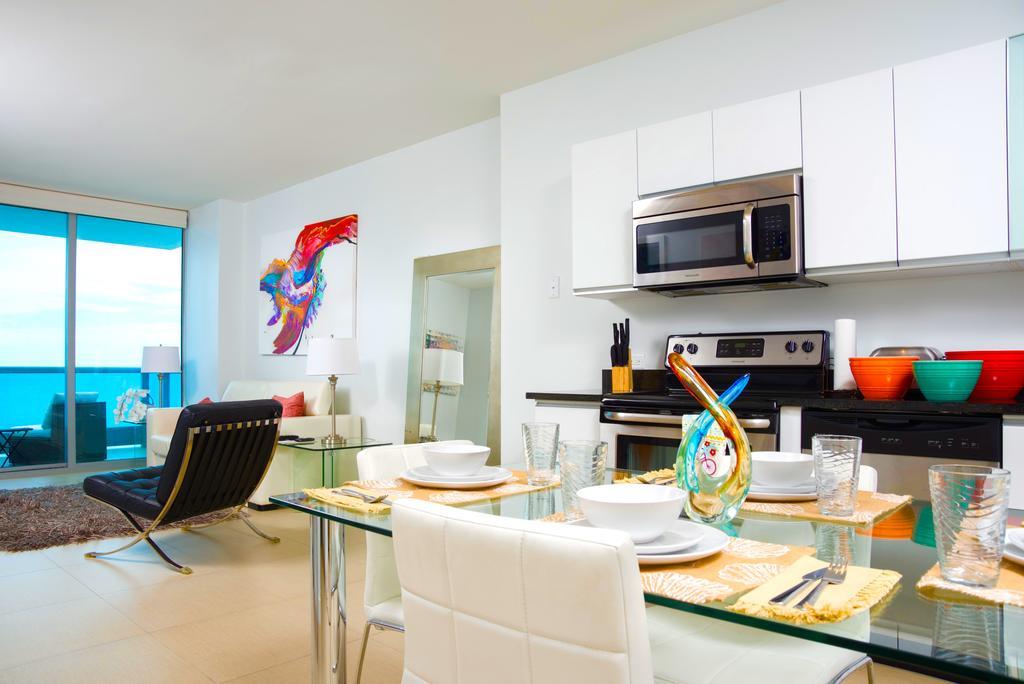 Monte Carlo Miami Suite Маями Бийч Екстериор снимка