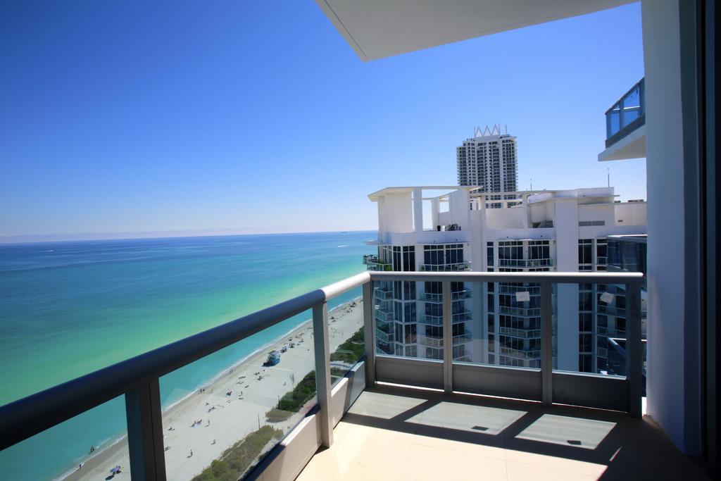 Monte Carlo Miami Suite Маями Бийч Екстериор снимка