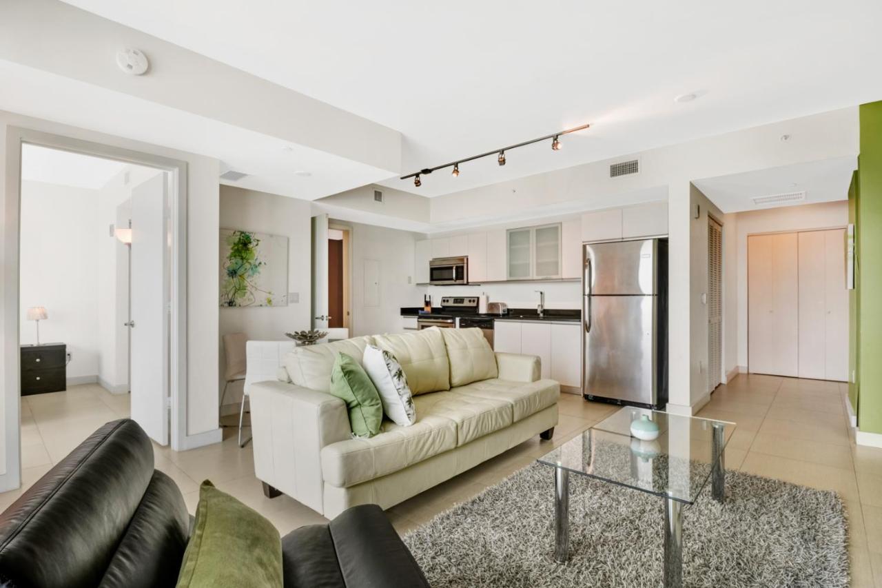 Monte Carlo Miami Suite Маями Бийч Екстериор снимка